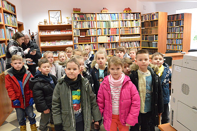 Przedszkolaki w bibliotece