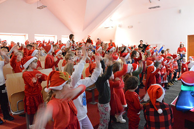 Mikołajki w bibliotece